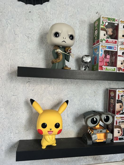 pop figures variados