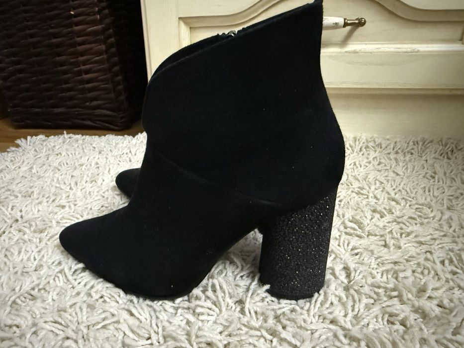 Ботільони замша