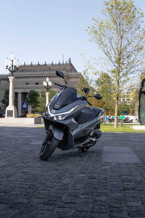 Wynajem skutera NOWY - 0 km / Moto Scooter for Rent NEW Honda / PCX / Vision / SH