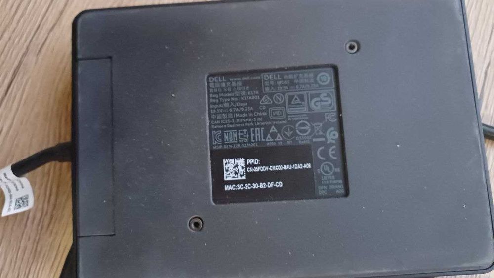 Dock Station Dell USB-C Thunderbolt modelo WD15/ K17A64564143320322121