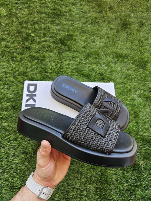 Klapki DKNY Ondara Platform SL Czarne r. 40