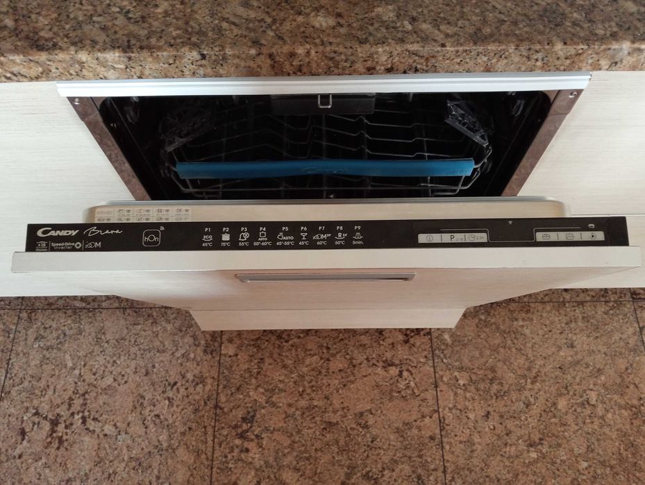 Zmywarka Candy Brava CIB 5B2D3FB