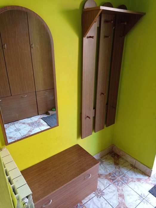 Zestaw mebli do przedpokoju