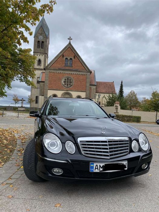 Mercedes Benz W211 E320 ,2008 рік