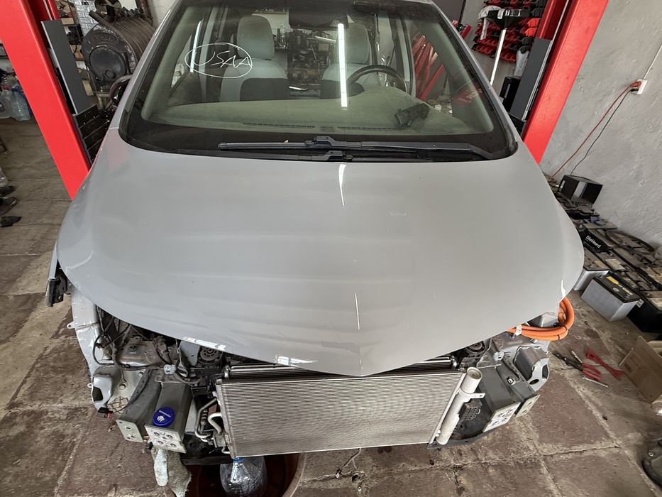 Капот в сборе Chevrolet Bolt EV 2020 цвет 633D