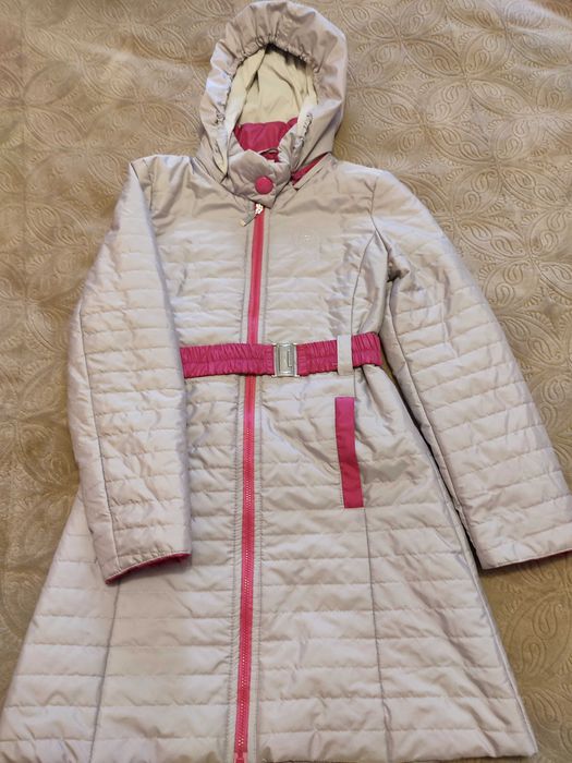 Куртка  для девочки 140 рост