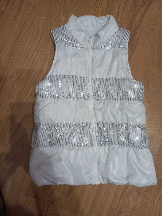 Bezrękawnik, ocieplacz, biały 10-12 lat