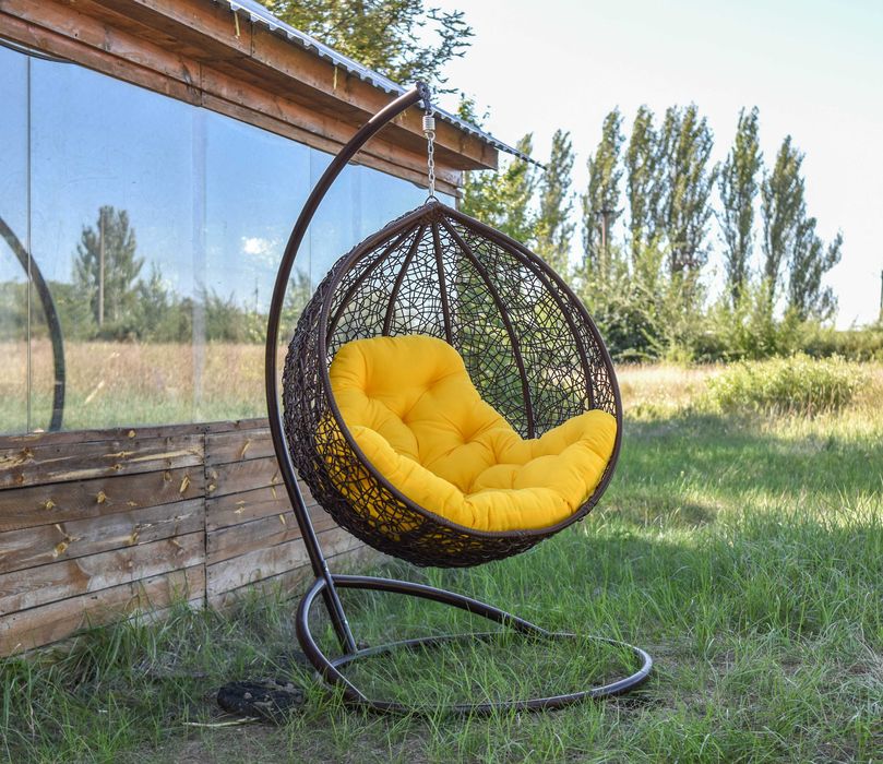 Подвесное Кресло Садовая качель кокон. Качели из ротанга