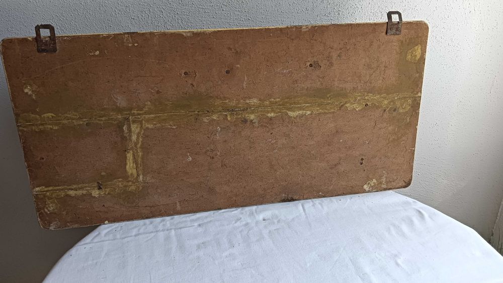 Stara drewniana półka