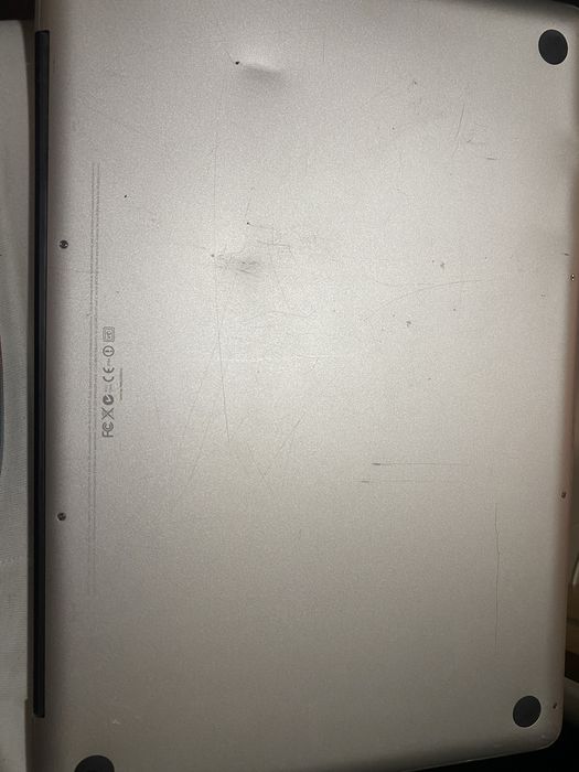 MacBook Pro 17" A1297 para peças - Oportunidade!