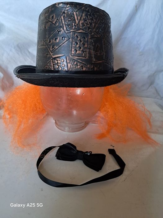 Карнавальна шляпа