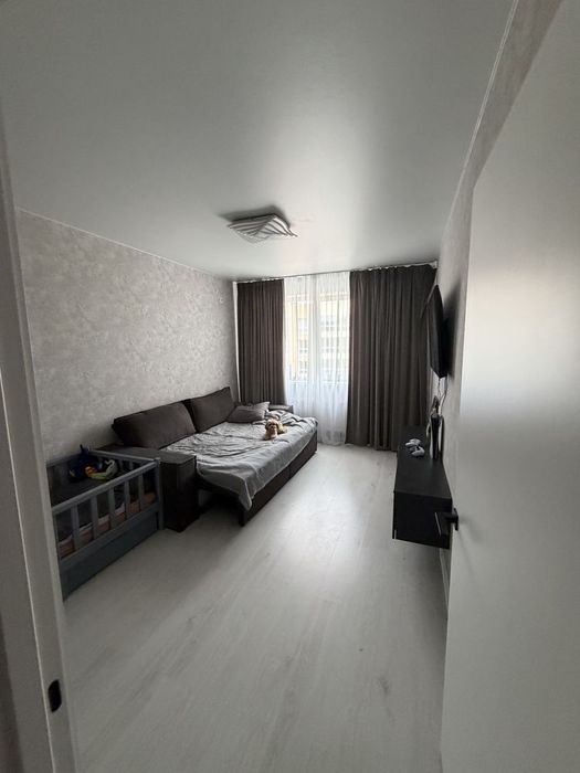 Продам однокімнатну квартиру з ремонтом 39 м.кв. ЖК Софіівська Сфера - Вид 3