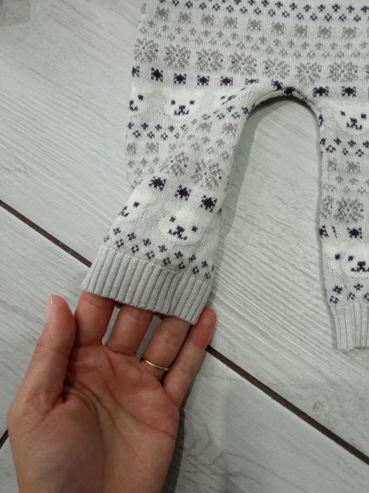 Ubranka rozm 56 ogrodniczki wełniane spodenki