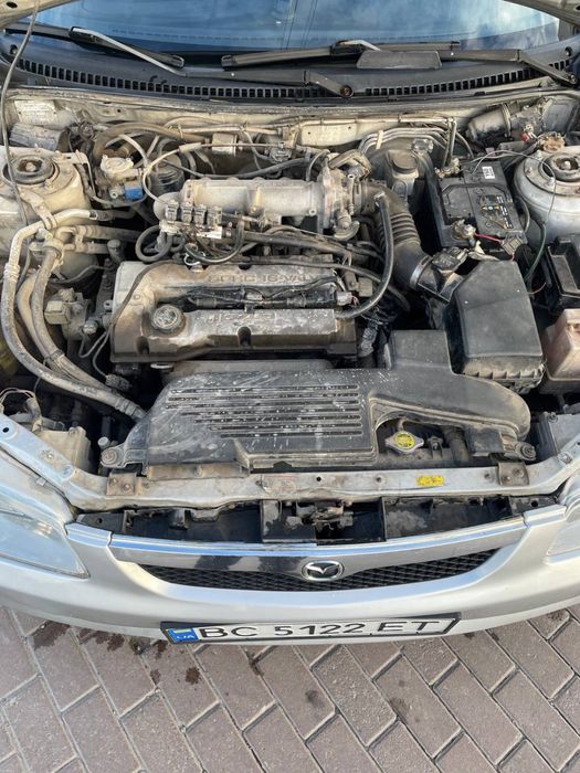 Продам мазду 323f