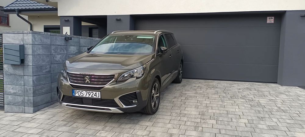 Peugeot 5008 Peugeot 5008 automat 2020 1.2 130 km