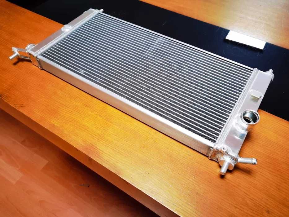 Radiador Opel Corsa GSi Turbo C20XE Manual 1993 a 1999