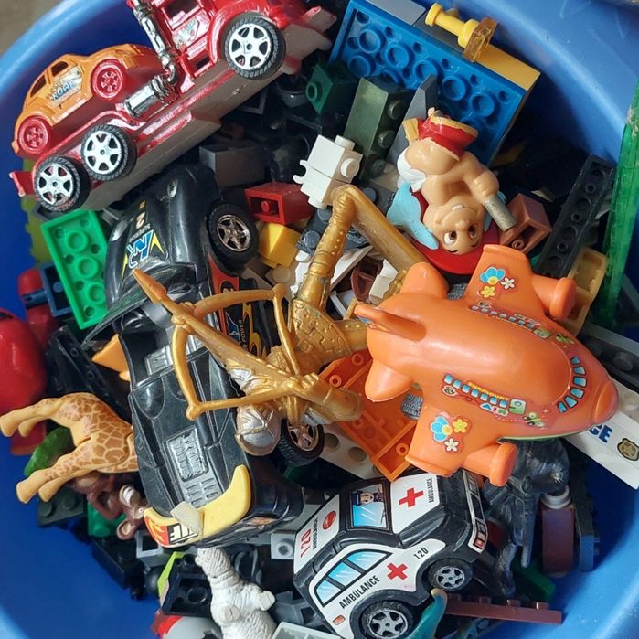 Частинки конструктора