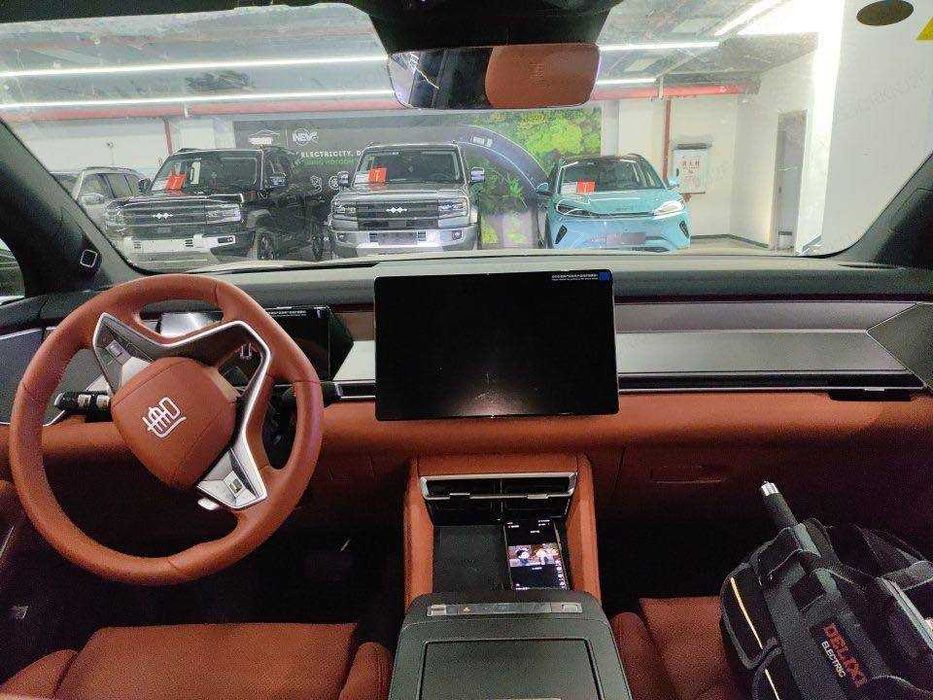 BYD Tang L 2025 DM — Flagship Edition (LiDAR)