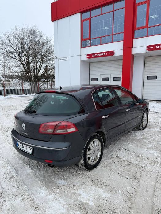 состояние идеальное коробка автомат