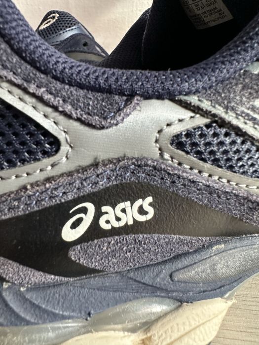Кросівки Asics 40 розмір