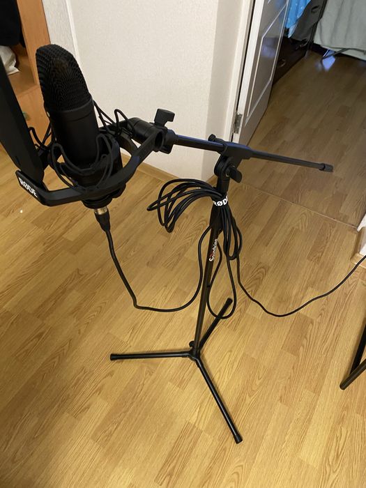 RØDE NT1 KIT Black + стійка + кабель + аудіоінтерфейс