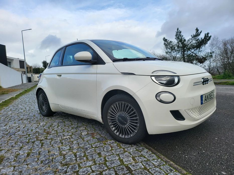 Fiat 500e 42 kWh