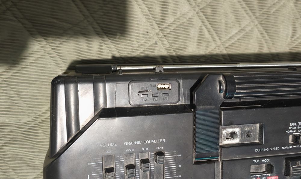 SHARP  WQ T-238 twin