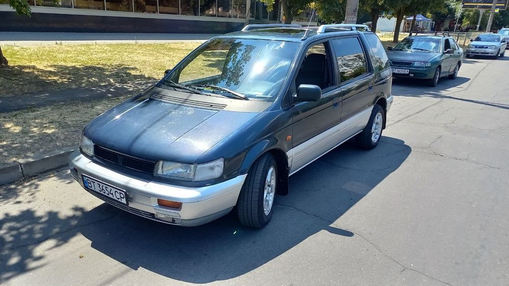 Митсубиши Спэйс Вагон