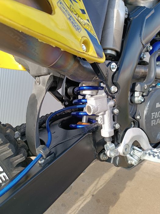 Suzuki RMZ 450 Motocross