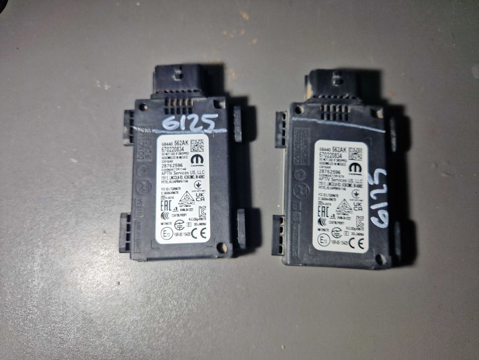 Датчик слепых зон BSM Jeep Grand Cherokee WL 21-25 68440562AK