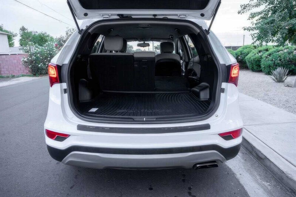 Hyundai Santa Fe Sport      2017