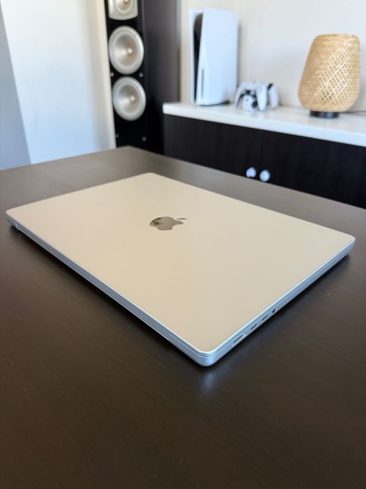 MacBook Pro M3 Proメモリ18GB/SSD512GB 16インチ MacBook Pro 16インチ Apple M3 Proチップ [2023年モデル/SSD 512GB