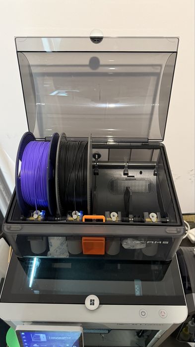 Bambu Lab X1 Carbon AMS