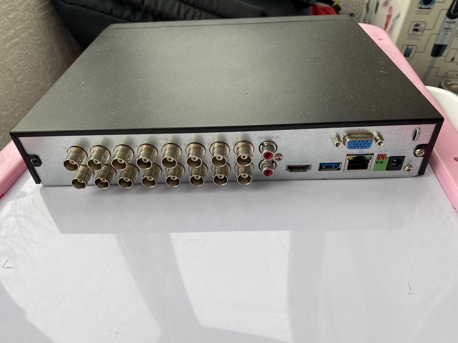 Відеореєстратор Dahua DHI-XVR5116HS з нюансом