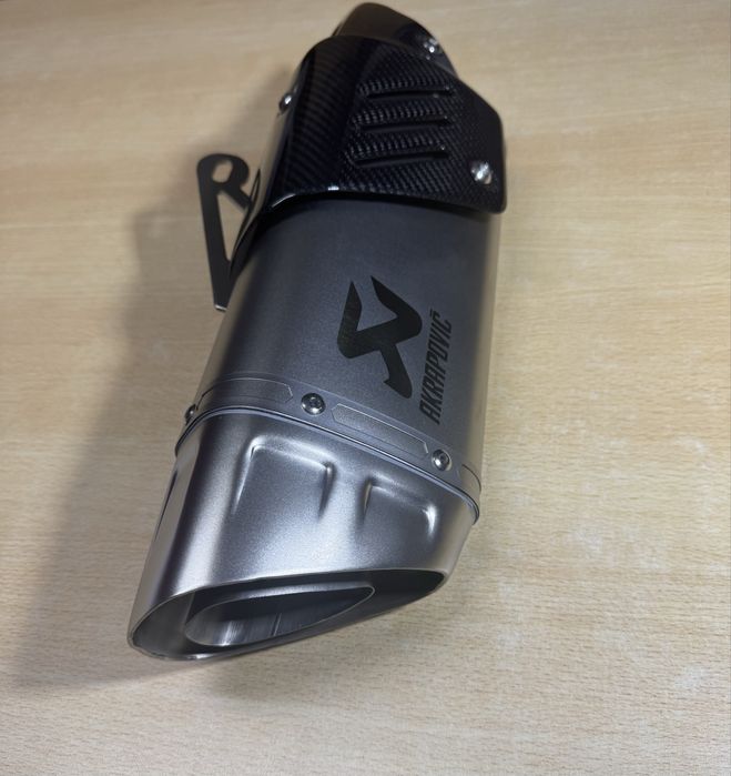 Ponteira Akrapovic