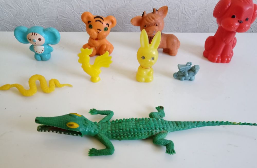 Игрушки 70-80 г.