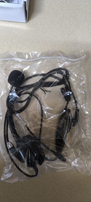auricular call center
