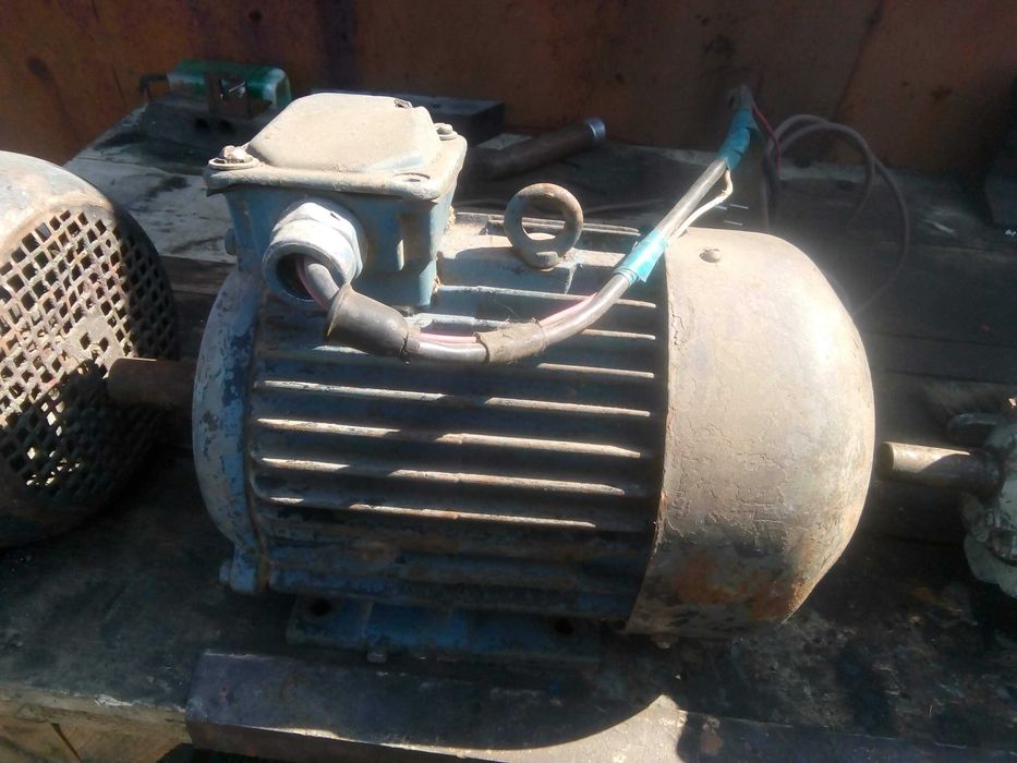 Електродвигуни Союз