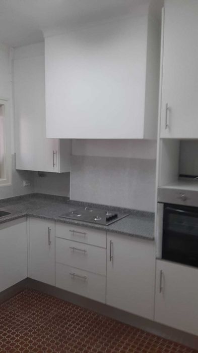 Quarto para estudante em Coimbra