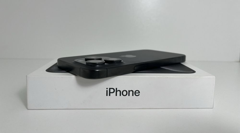  iPhone 15 Pro - 128GB - IDEALNY STAN!!