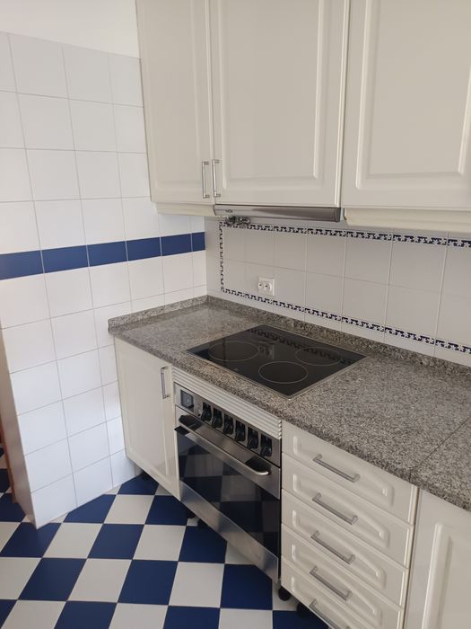 Vende-se cozinha