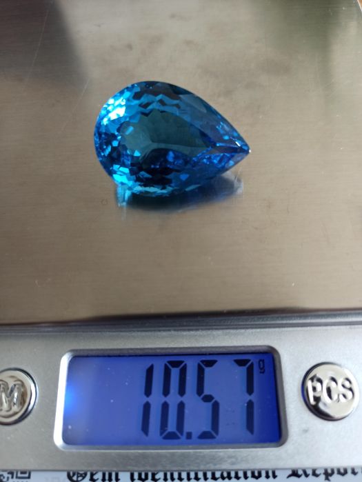Topaz naturalny 52,84 ct. London Blue