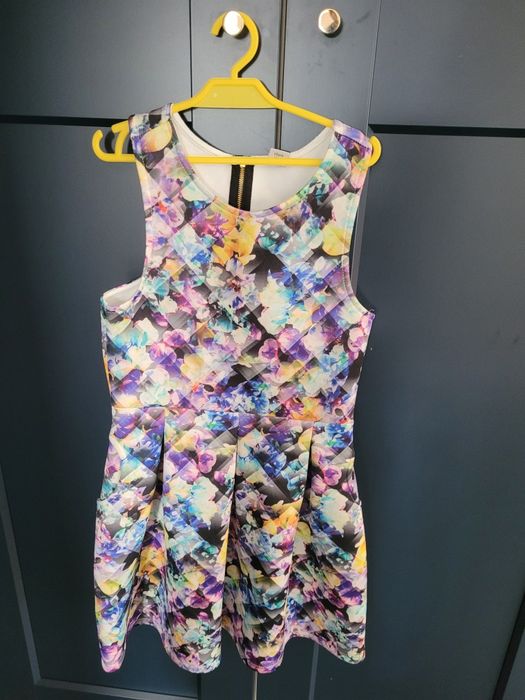 Sukienka Zara Smyk TU 140cm