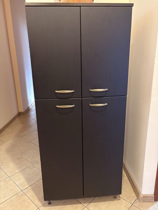 Komoda , szafa, szafka