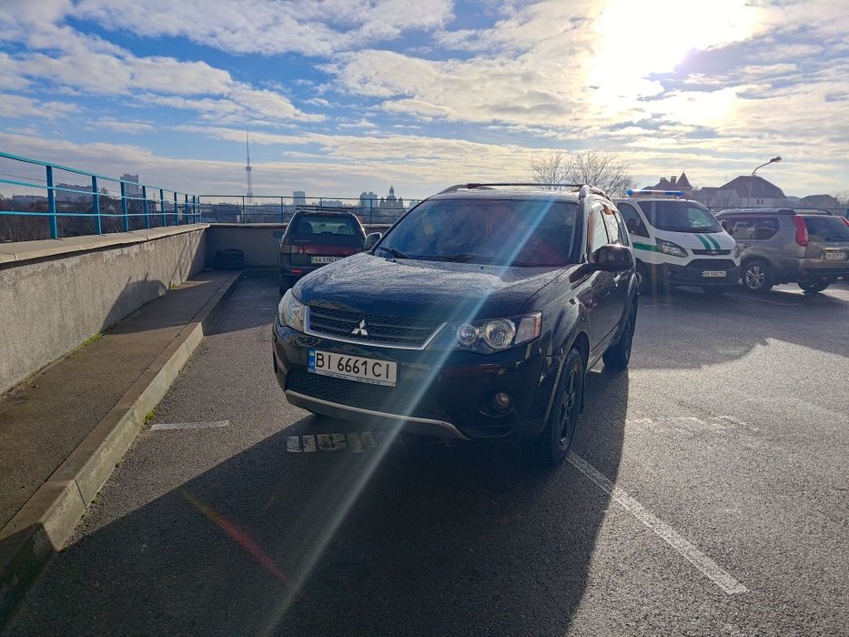 Mitsubishi outlander xl