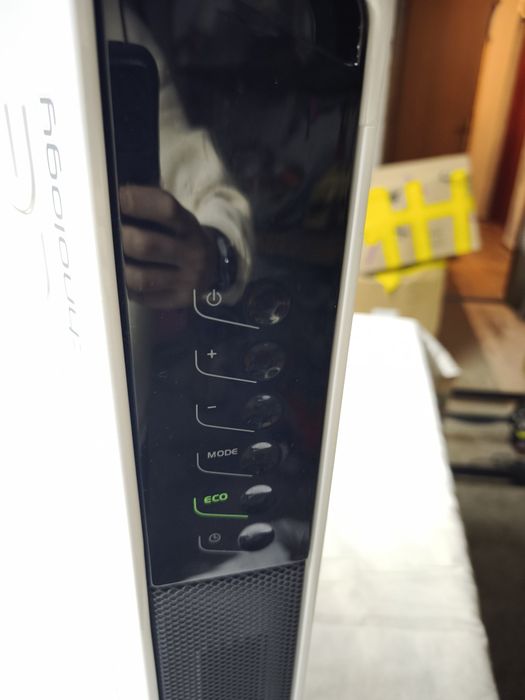 Aquecedor Convector De'Longhi Slim Style HCX9120E (2000W) - Como Novo