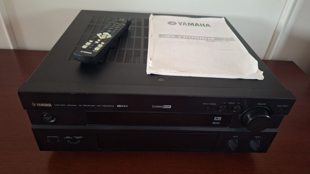Amplituner / Wzmacniacz Yamaha RX-V800RDS