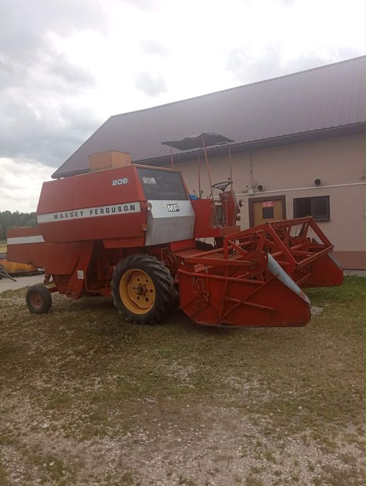 Kombajn zbożowy Massey Ferguson 206 MF206
