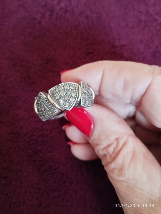 Anel em prata lei com zirconias