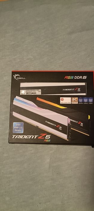 G.SKILL Trident Z5 RGB WHITE 64GB (2x32GB) DDR5-6400 CL32 | Rara | Como Nova